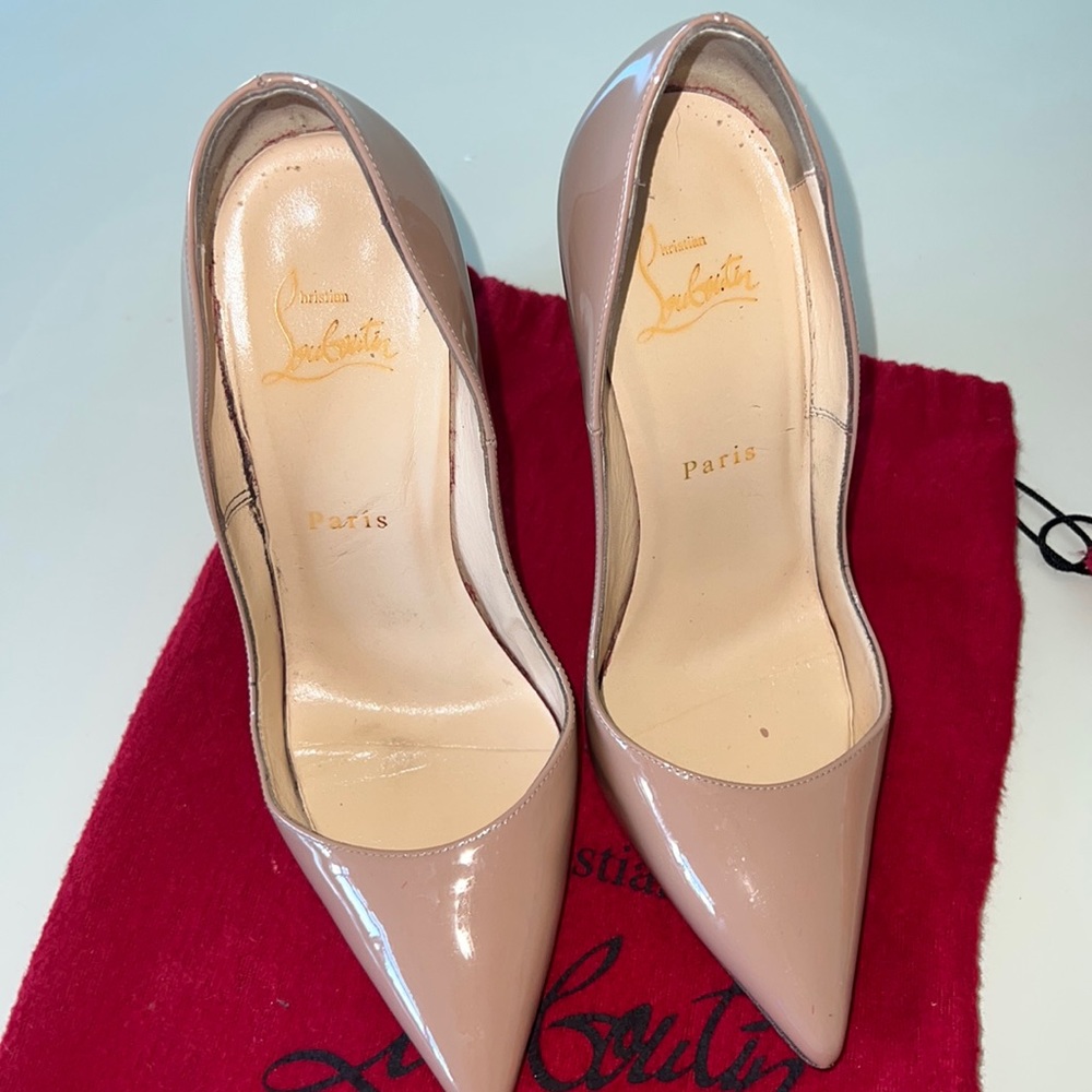 Christian Louboutin So Kate US 37